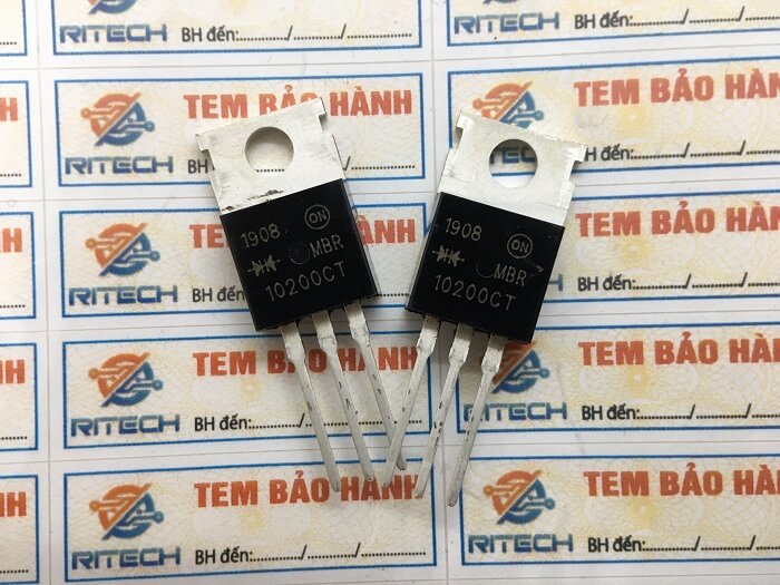 MBR10200CT Diode Schottky TO-220 10A 200V